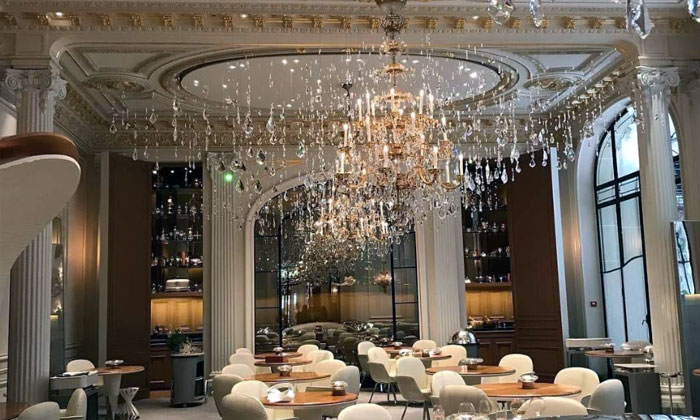 kemewahan restoran alain ducasse au plaza athénée