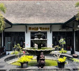 bale raos yogyakarta suguhkan masakan khas keraton
