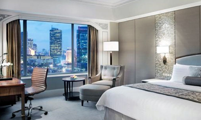 keindahan kota dari shangri la hotel jakarta