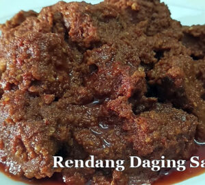 rendang daging sapi padang